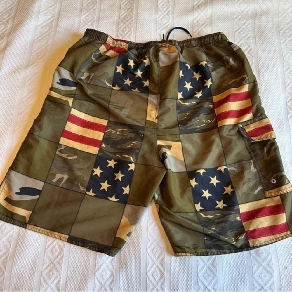 North 15 Black Label American Flag Camouflage Board Shorts Swimsuit Size XL‎